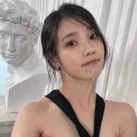 Lee Ji-eun (Bà)