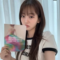 - Cho Yi Hyun -