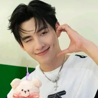 Huỳnh Hoàng Hùng(Hùng Huỳnh)