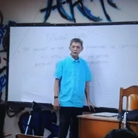 thầy giáo phụ