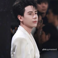 Quang Hùng