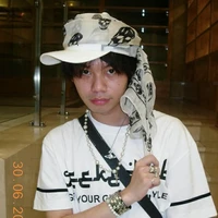 Hoàng Anh Quân (Left Hand)