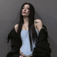 Thảo Linh ( cô)