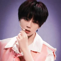 Vương Lỗ Kiệt-hắn