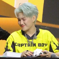 Hoàng Đức Duy - Captain Boy