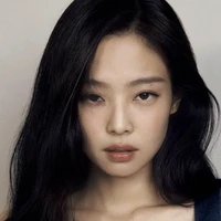 Jennie ( Y )