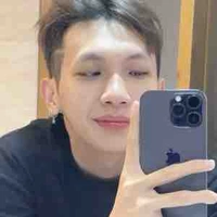 Phạm Vũ Hoài Nam (Red)