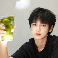 Dương Hàm Bác 