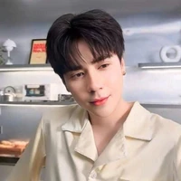 tg của mấy mom nè