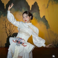 phuơng mỹ chi ( chị bảy)