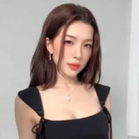 Nguyễn Lê Diễm Hằng|moon