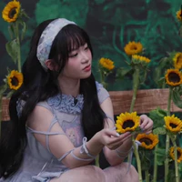 Nguyễn Lê Ngọc Ánh Sáng|aza