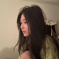 Nhỏ t/g bị khùm ắ <3