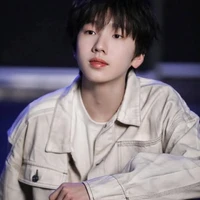 Nhiếp Vĩ Thần(Hắn²)