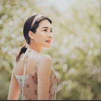 mẹ em