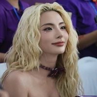 Nguyễn Hiền Mai (MaiQuinn)