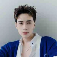 Lê quang hùng