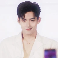 Hoàng Hùng