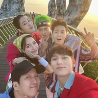 All( trừ ai thì trừ)