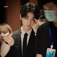 Vương Tuấn Khải