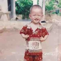 thanh Pháp lúc nhỏ
