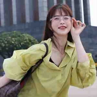 Châu Tuyết Vân (Anh)