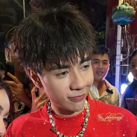 Quang Hùng