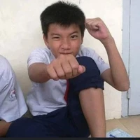 Hiếu lúc nhỏ
