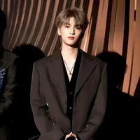 Nghiêm Hạo Tường.