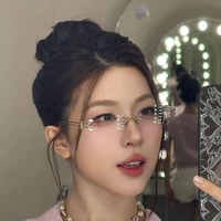 Nguyễn Lê Diễm Hằng (Lamoon)