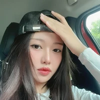 Trần Hoàng Phương Lan (Yeolan)