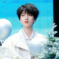 Nhiếp Vĩ thần