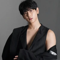 Yim Siwan