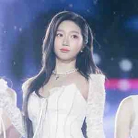 Khương Hoàn Mỹ - Orange