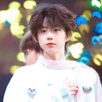 Trần Dịch Hằng_cậu