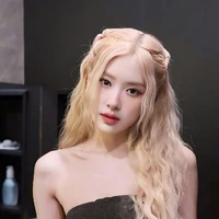 Park Chaeyoung_Rosé