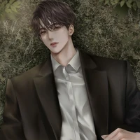 Hwang Ji Ho (ba anh)