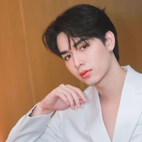 Non Ratchanon - Phong (cậu út)