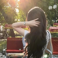 Mina Hemviboon ( Yn  )