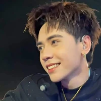 Quang Hùng MaterD