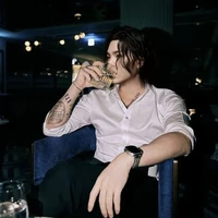 Mẫn Doãn Kì ( hắn )