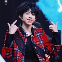 Trần Dịch Hằng(em)