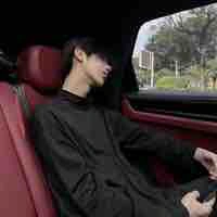 Lục Hoàng Quân- ba na9