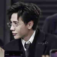 Lê Quang Hùng 