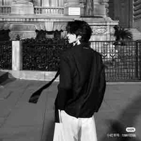 Nguyễn Tuấn Khoa(ba của rhy và kiều)