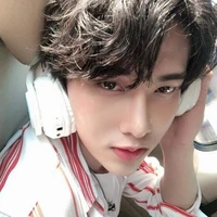 [ Nguyễn Lâm Hoàng Phúc ]