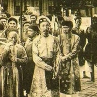 NÔ TỲ