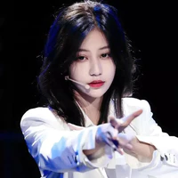 Viên Nhất Ky-Kỳ Kỳ