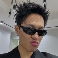 nhỏ T/g bị khùm