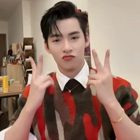 HUỲNH HOÀNG HÙNG ( Gem)